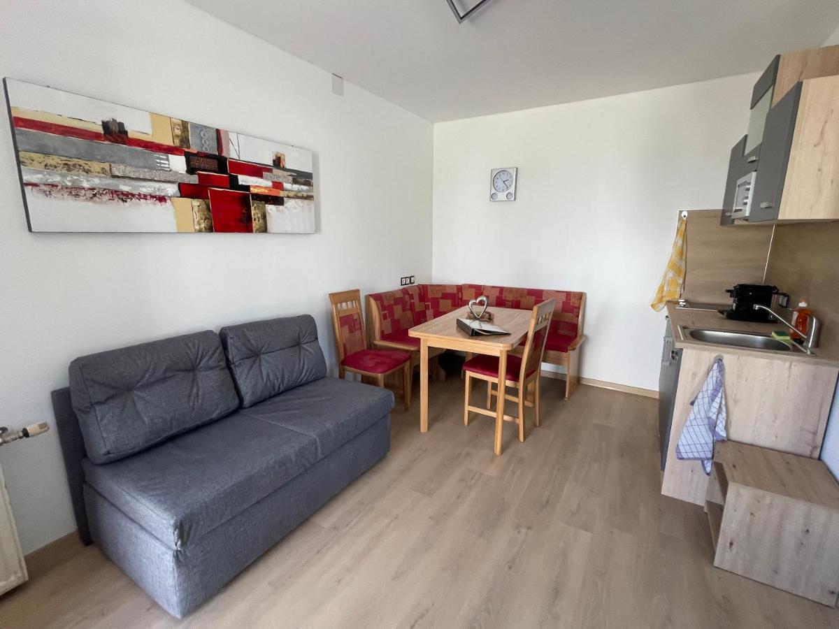 Haus Zum Glueck Apartment Reifnitz Exterior photo