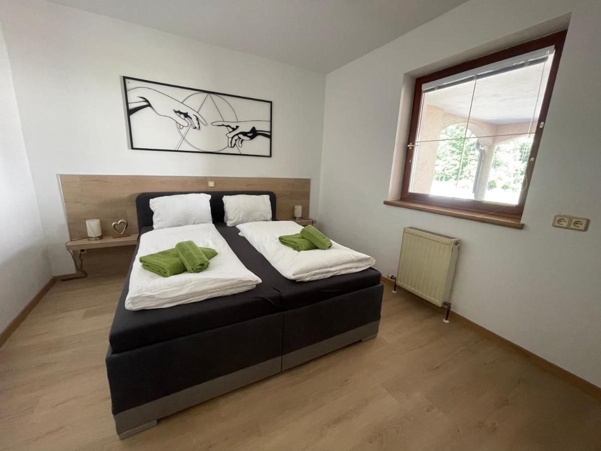 Haus Zum Glueck Apartment Reifnitz Exterior photo